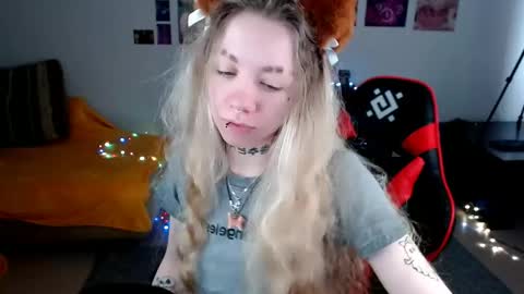 Snapshot of nica_kawaii chatting on April 28, 2026, 7:35 am nica_kawaii online show from April 28, 2026, 7:35 am