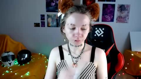 Snapshot of nica_kawaii chatting on May 21, 2026, 12:23 pm nica_kawaii online show from May 21, 2026, 12:23 pm