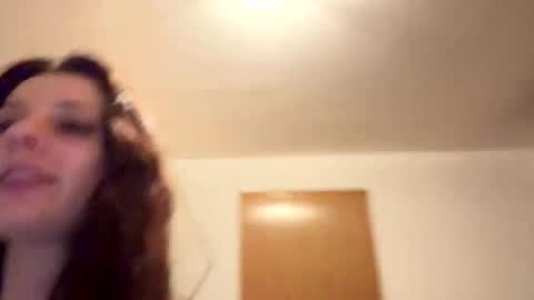 Snapshot of niccollenic chatting on April 2, 2026, 4:04 pm Niccolle Nic online show from April 2, 2026, 4:04 pm