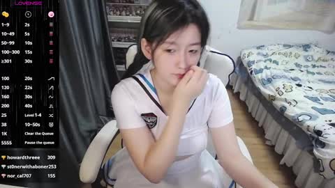 Belle online show from March 2, 2025, 9:32 pm