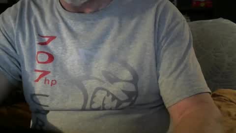 Snapshot of nice_oldguy60 chatting on April 14, 2026, 3:01 am OldMadtown Guy online show from April 14, 2026, 3:01 am