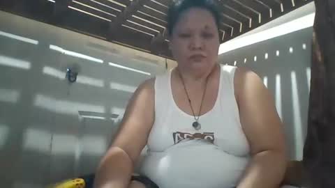 Snapshot of niceasianpussy chatting on May 14, 2026, 8:43 am niceasianpussy online show from May 14, 2026, 8:43 am