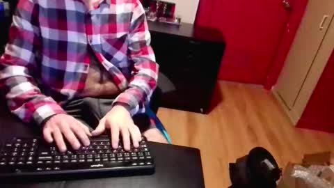 nicecck24 online show from February 18, 2026, 5:36 am