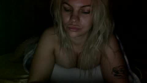 Snapshot of nicecolddrink2 chatting on January 11, 2025, 1:01 pm Amber online show from January 11, 2025, 1:01 pm