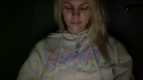 Snapshot of nicecolddrink2 chatting on February 17, 2025, 11:34 am Amber online show from February 17, 2025, 11:34 am