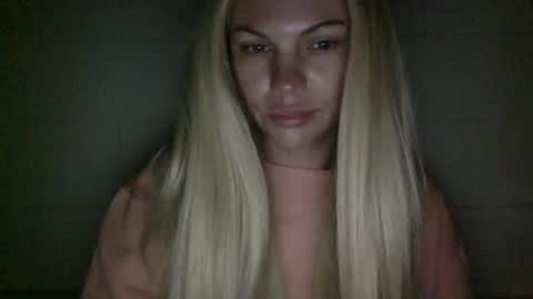 Snapshot of nicecolddrink2 chatting on September 25, 2025, 10:30 am Amber online show from September 25, 2025, 10:30 am