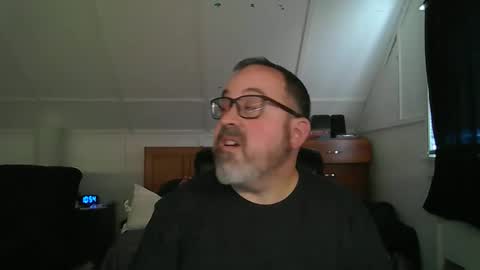 Snapshot of niceguy7208 chatting on April 11, 2026, 2:54 pm niceguy7208 online show from April 11, 2026, 2:54 pm