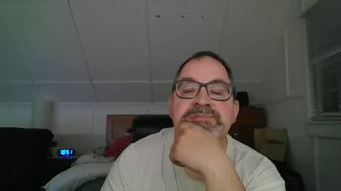 Snapshot of niceguy7208 chatting on May 5, 2026, 2:52 am niceguy7208 online show from May 5, 2026, 2:52 am