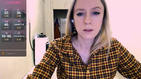 Snapshot of nicekat chatting on February 4, 2026, 9:53 pm Kathrine online show from February 4, 2026, 9:53 pm