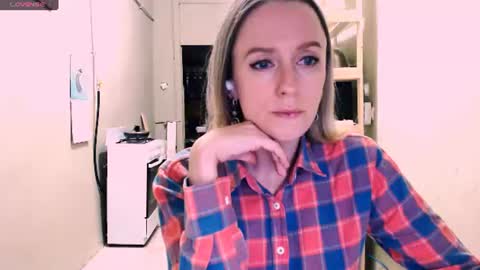 Kathrine online show from July 20, 2026, 9:39 pm