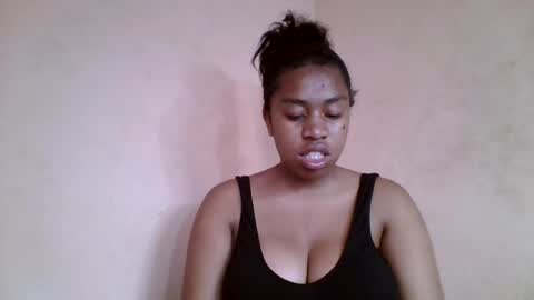 nicelly01 online show from July 20, 2026, 11:34 am