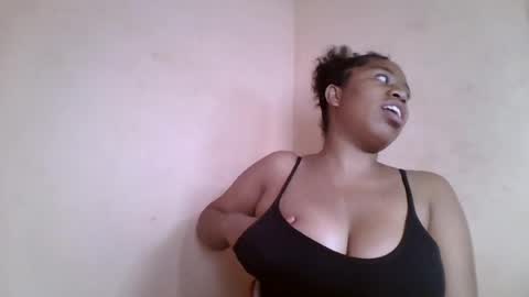nicelly01 online show from July 24, 2026, 7:50 am