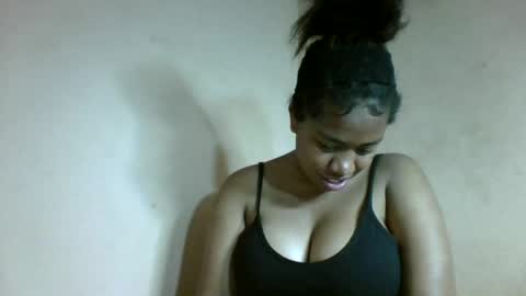 nicelly01 online show from July 24, 2026, 7:56 pm