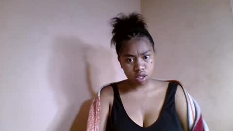 nicelly01 online show from July 27, 2026, 6:42 am