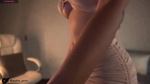 Snapshot of nichole__evans chatting on March 6, 2025, 1:37 am nichole__evans online show from March 6, 2025, 1:37 am