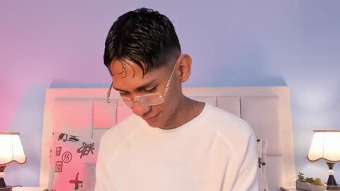 Nick online show from October 4, 2025, 6:39 pm