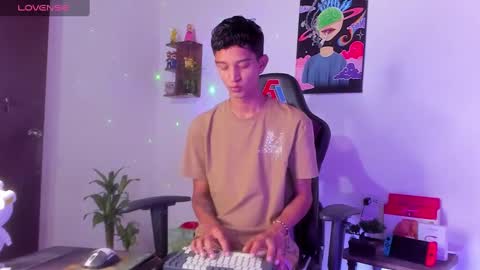 Frank online show from February 2, 2025, 9:56 pm