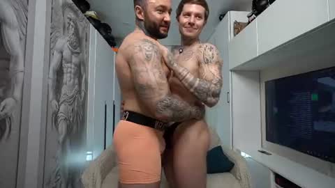 nick_howlenxx online show from June 13, 2026, 1:20 pm