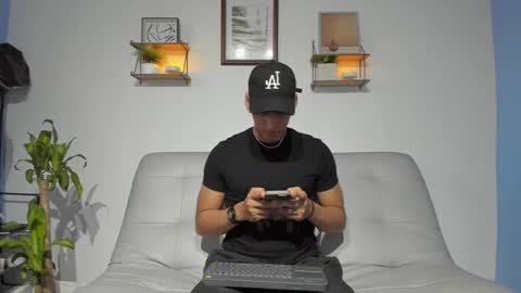 Snapshot of nick_nova chatting on November 2, 2025, 9:17 pm nick_nova online show from November 2, 2025, 9:17 pm