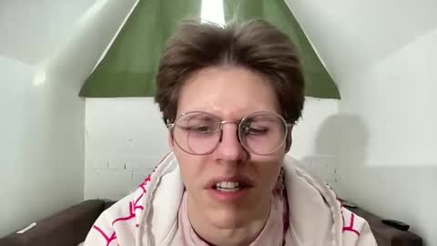 Nick online show from January 7, 2025, 8:13 am