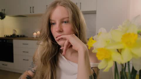 Nicka Cherie online show from April 1, 2026, 4:59 pm