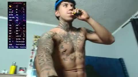 Nickhot0609 online show from July 27, 2026, 7:43 pm