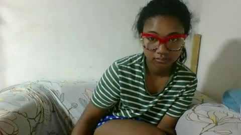 nickiqqyuu online show from August 8, 2026, 12:13 am