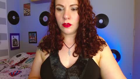 Snapshot of nicky_lucy_m chatting on December 13, 2024, 1:37 am lucy online show from December 13, 2024, 1:37 am