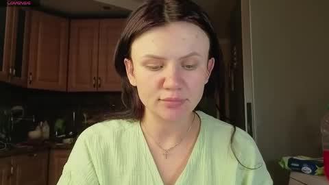 Snapshot of nicky_weekends chatting on May 8, 2026, 7:36 am Nicky Weekends online show from May 8, 2026, 7:36 am