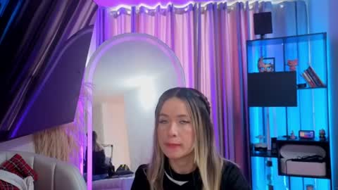 Nicky online show from June 30, 2026, 3:13 pm