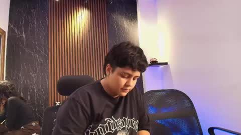 Snapshot of nico_blaze22 chatting on May 22, 2026, 7:08 pm Nico online show from May 22, 2026, 7:08 pm