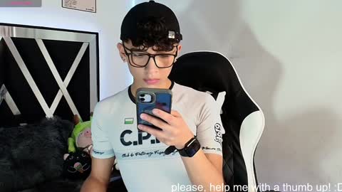 Snapshot of nico_cruz chatting on December 1, 2024, 6:41 pm nico online show from December 1, 2024, 6:41 pm