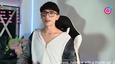 Snapshot of nico_cruz chatting on December 3, 2024, 2:47 am nico online show from December 3, 2024, 2:47 am