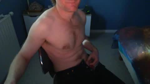 nicodu73 online show from October 4, 2025, 11:52 am