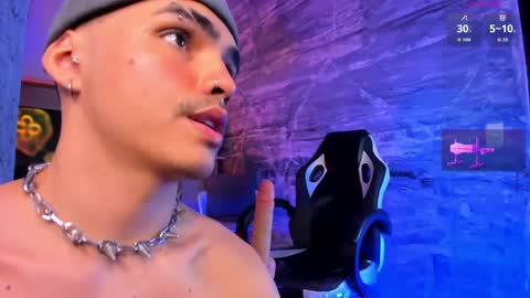 Nico King online show from April 15, 2026, 1:51 pm