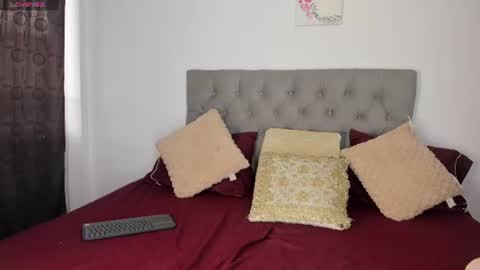 Snapshot of nicol_swift_ chatting on June 30, 2026, 10:33 pm Nicol online show from June 30, 2026, 10:33 pm