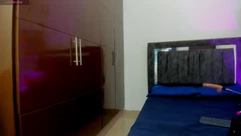 Nicol online show from March 31, 2026, 4:13 am