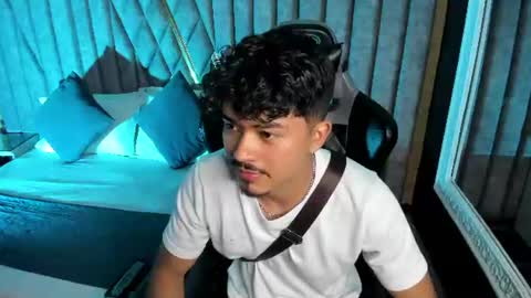 Nicolai online show from July 25, 2026, 7:22 pm