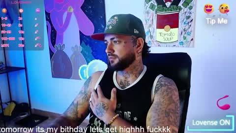 nicolas online show from March 23, 2026, 2:48 am