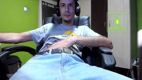 L. Nicolas online show from November 21, 2025, 4:22 am