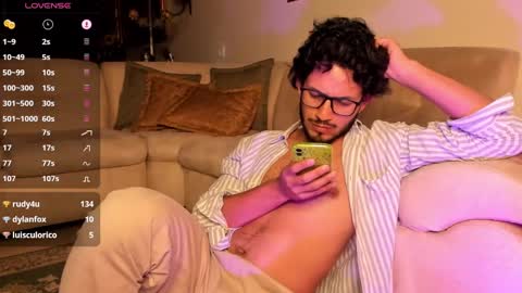 Snapshot of nicolasrodrii chatting on January 30, 2025, 1:00 am nicolasrodrii online show from January 30, 2025, 1:00 am