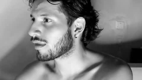 Snapshot of nicolasrodrii chatting on February 18, 2025, 3:53 am nicolasrodrii online show from February 18, 2025, 3:53 am