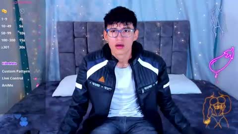 nicolastorres__ online show from June 26, 2026, 4:28 am
