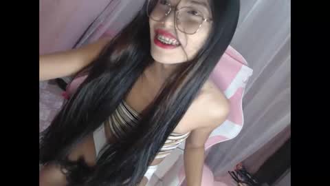 Snapshot of nicole_ashley69 chatting on January 6, 2026, 12:42 pm nicole_ashley69 online show from January 6, 2026, 12:42 pm