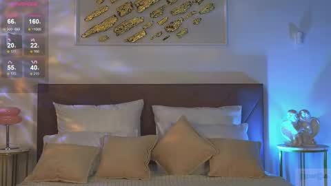 Nicole online show from October 17, 2025, 9:06 pm