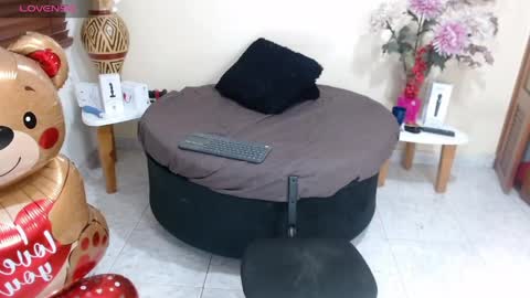 Nicole Santana online show from June 5, 2026, 10:48 pm