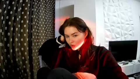 nicole_todd online show from December 13, 2024, 1:12 pm