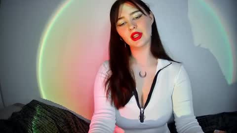 nicole_todd online show from January 9, 2025, 9:06 am