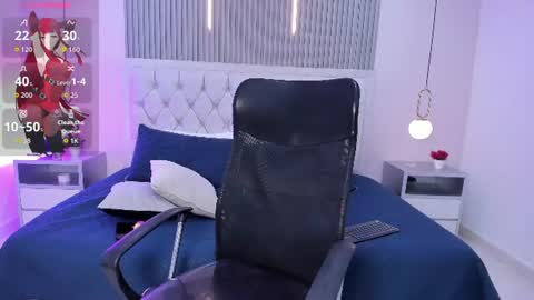 Nicole online show from June 27, 2026, 2:23 pm