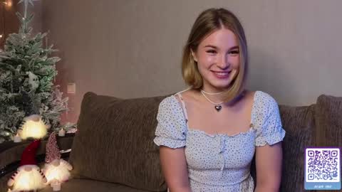 Nicole online show from December 13, 2024, 5:21 pm